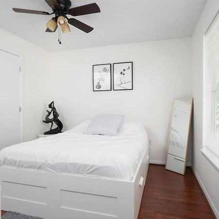 Spacious Condo Mins To Shands, University, & Downtown! Gainesville Extérieur photo