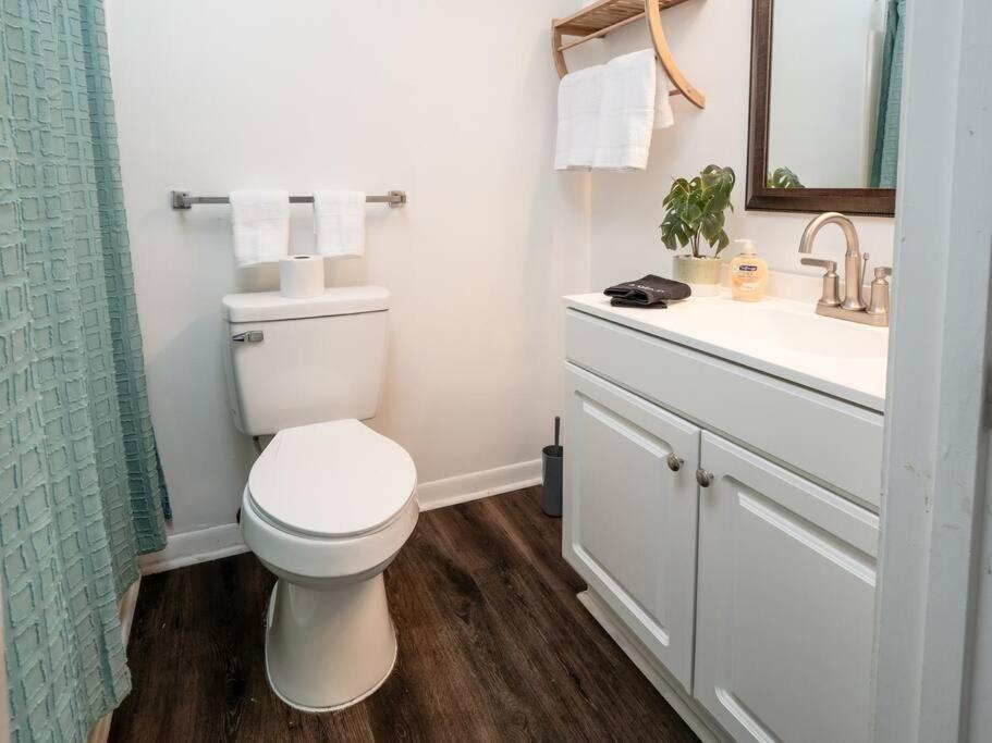 Spacious Condo Mins To Shands, University, & Downtown! Gainesville Extérieur photo