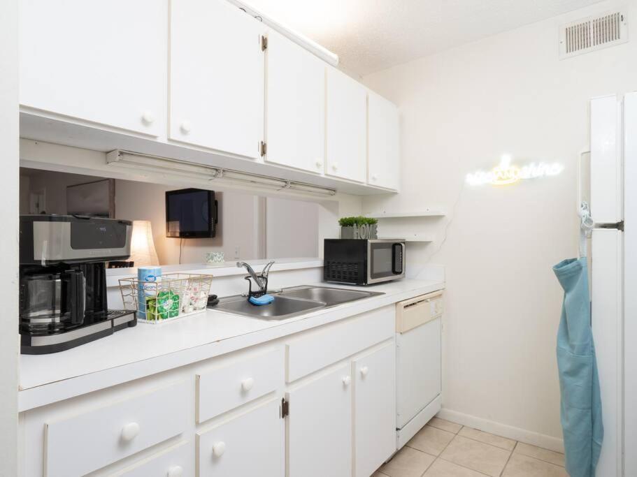 Spacious Condo Mins To Shands, University, & Downtown! Gainesville Extérieur photo